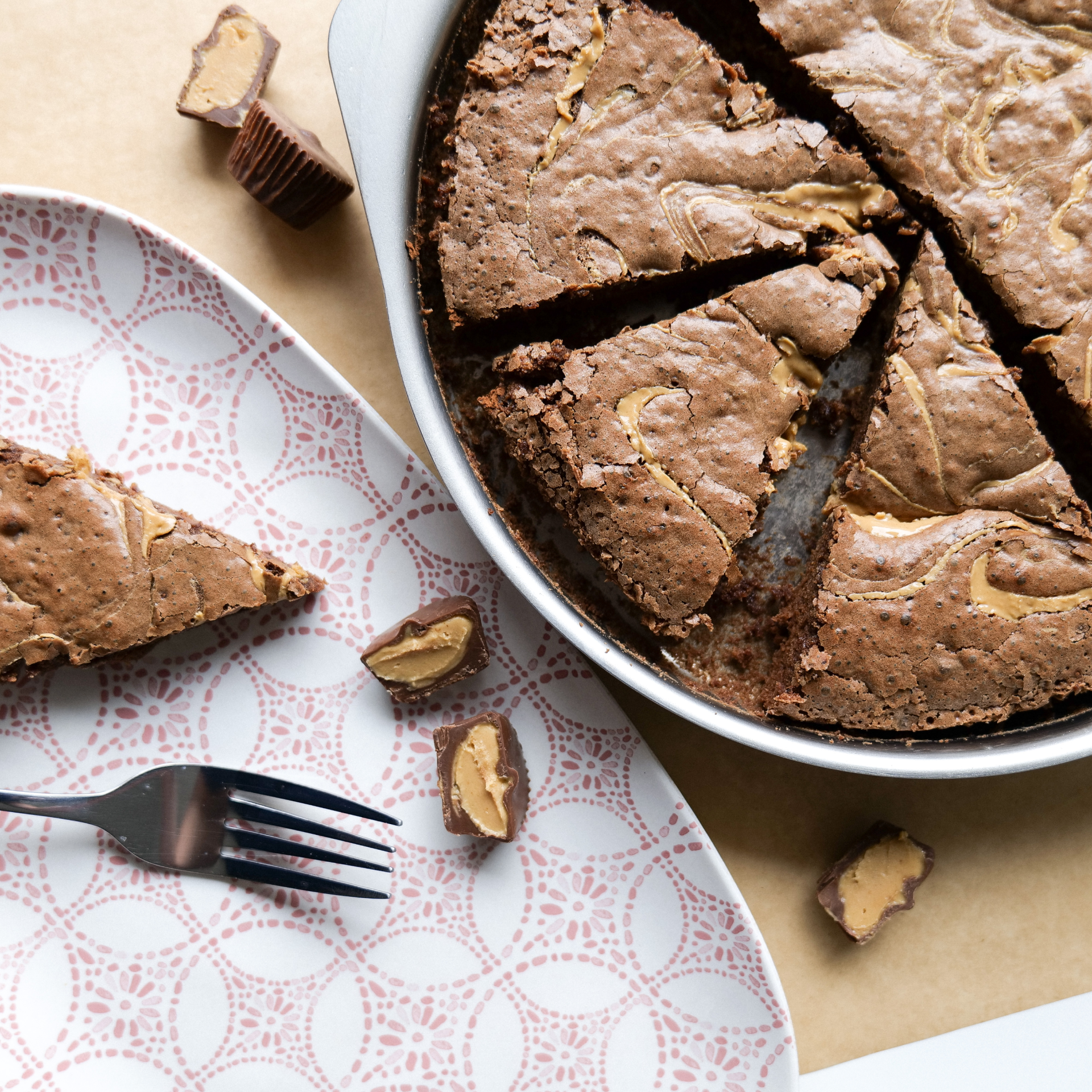 9" Round Brownie Pan 9" Round Brownie Pan