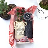 Words of Affirmation, One Love, Dried Flower Bouquet & Self-Care, Gift Set Sunsum® Words of Affirmation, One Love, Dried Flower Bouquet & Self-Care, Gift Set Sunsum®