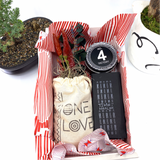 Words of Affirmation, One Love, Dried Flower Bouquet & Self-Care, Gift Set Sunsum® Words of Affirmation, One Love, Dried Flower Bouquet & Self-Care, Gift Set Sunsum®