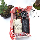 Words of Affirmation, One Love, Dried Flower Bouquet & Self-Care, Gift Set Sunsum® Words of Affirmation, One Love, Dried Flower Bouquet & Self-Care, Gift Set Sunsum®